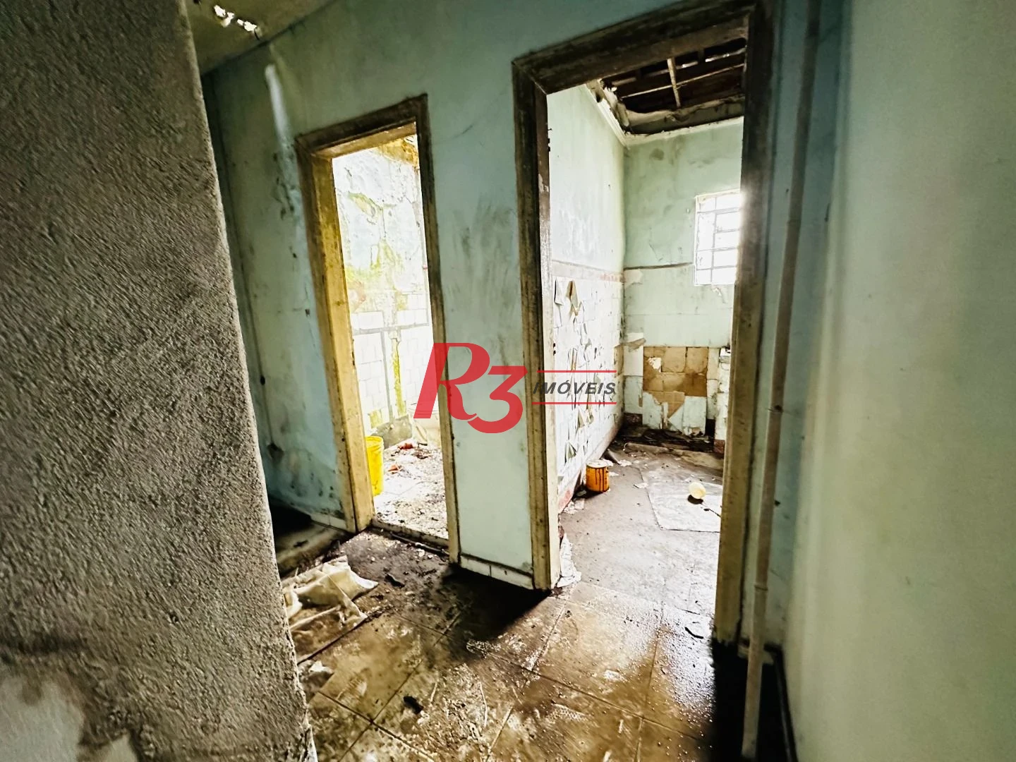 Terreno à venda, 718 m² por R$ 4.004.000,00 - Vila Nova - Santos/SP