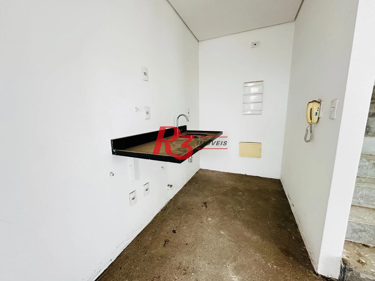Apartamento com 3 dormitórios à venda, 193 m² por R$ 2.650.000,00 - Pompéia - Santos/SP