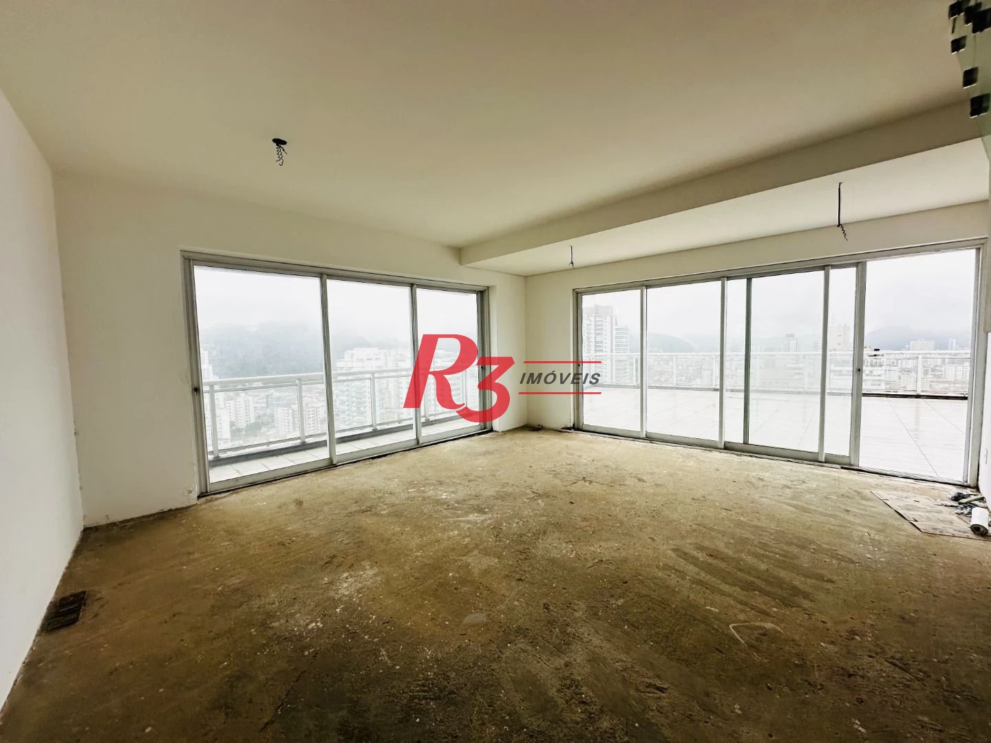 Apartamento com 3 dormitórios à venda, 193 m² por R$ 2.650.000,00 - Pompéia - Santos/SP