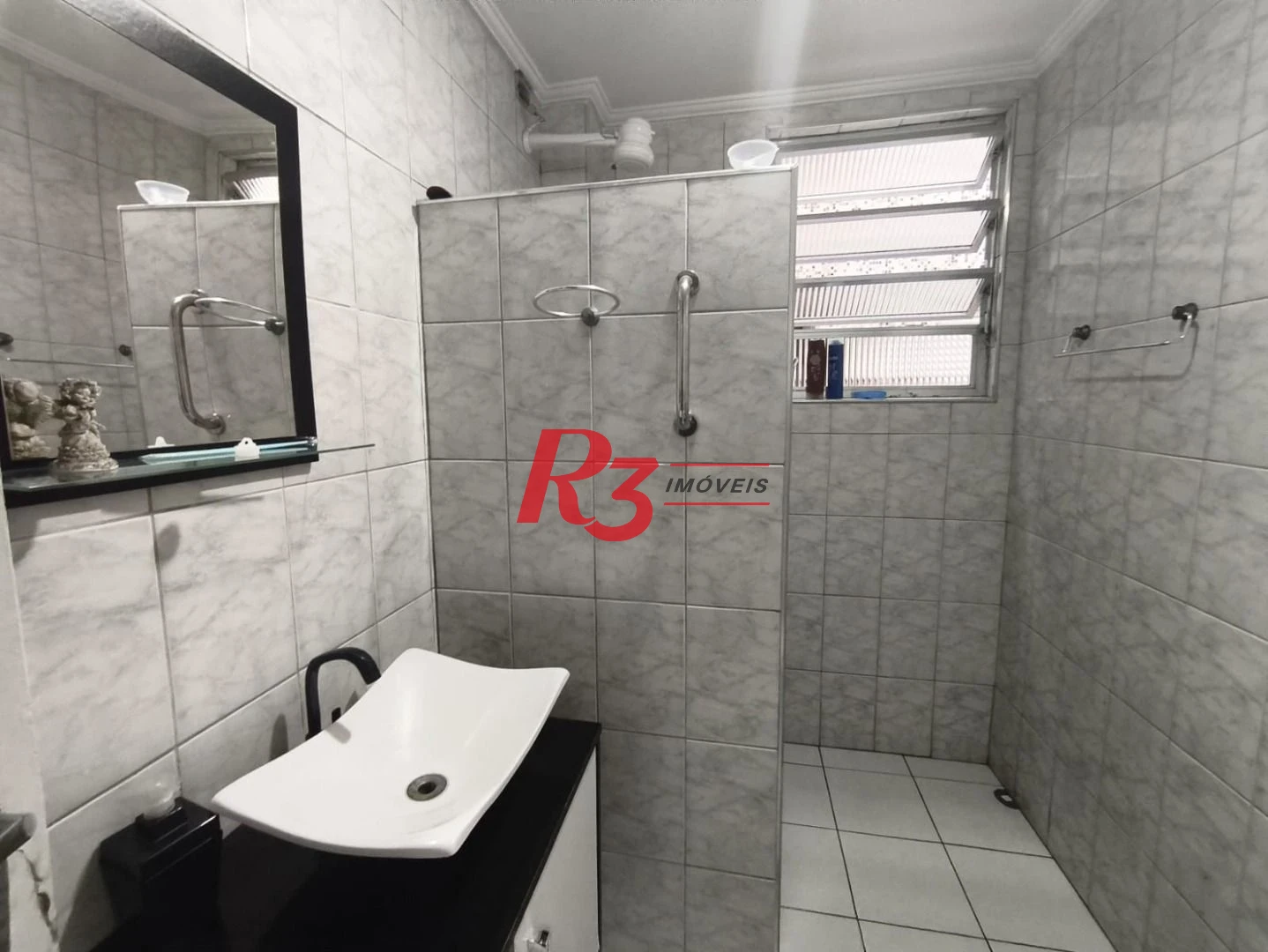 Apartamento com 3 dormitórios à venda, 92 m² por R$ 560.000,00 - Ponta da Praia - Santos/SP