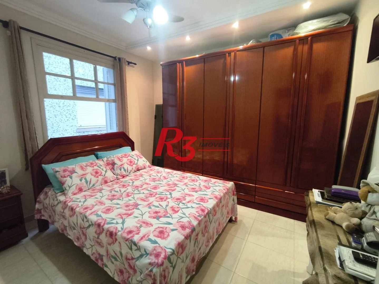 Apartamento com 3 dormitórios à venda, 92 m² por R$ 560.000,00 - Ponta da Praia - Santos/SP