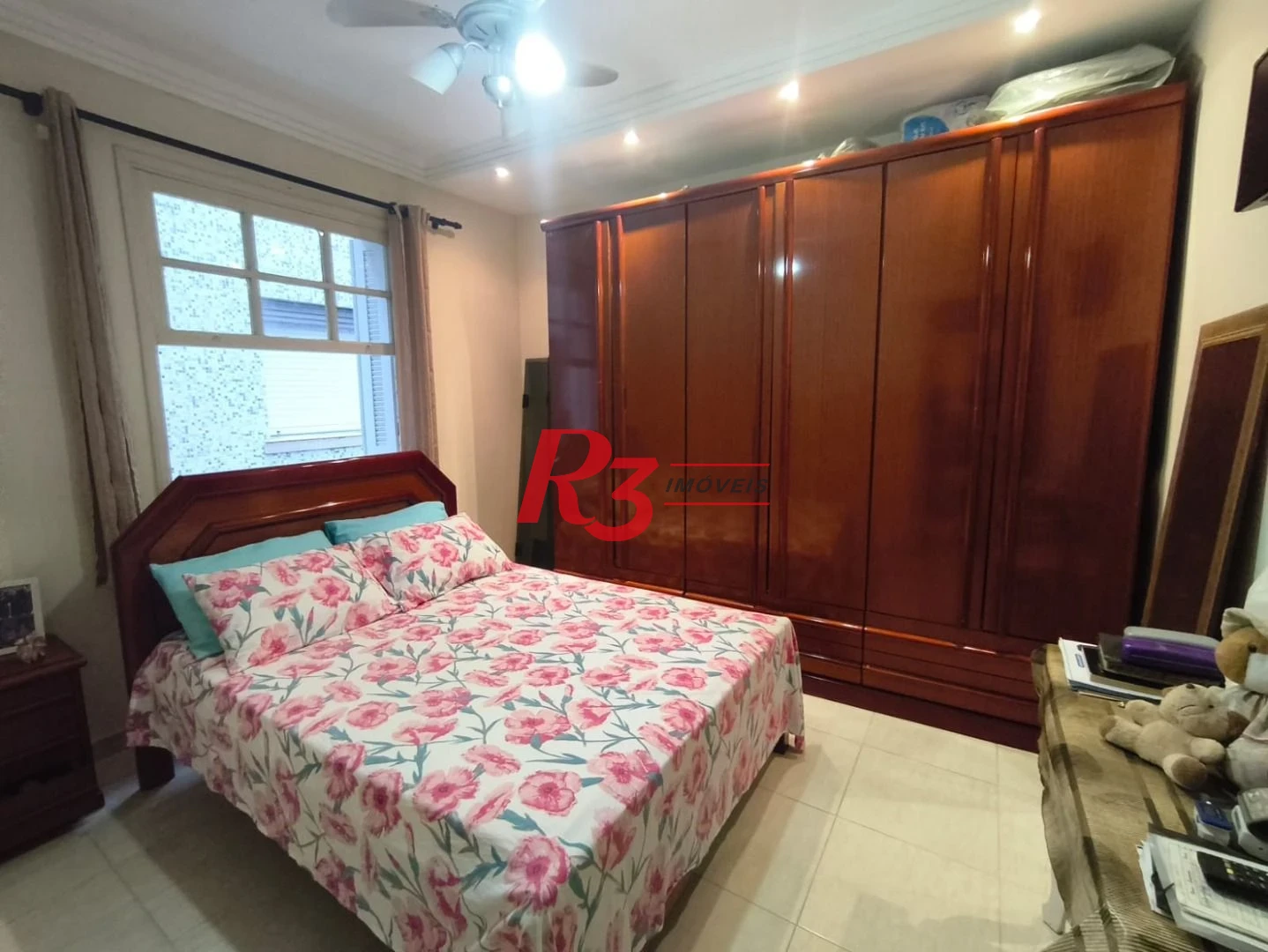 Apartamento com 3 dormitórios à venda, 92 m² por R$ 560.000,00 - Ponta da Praia - Santos/SP