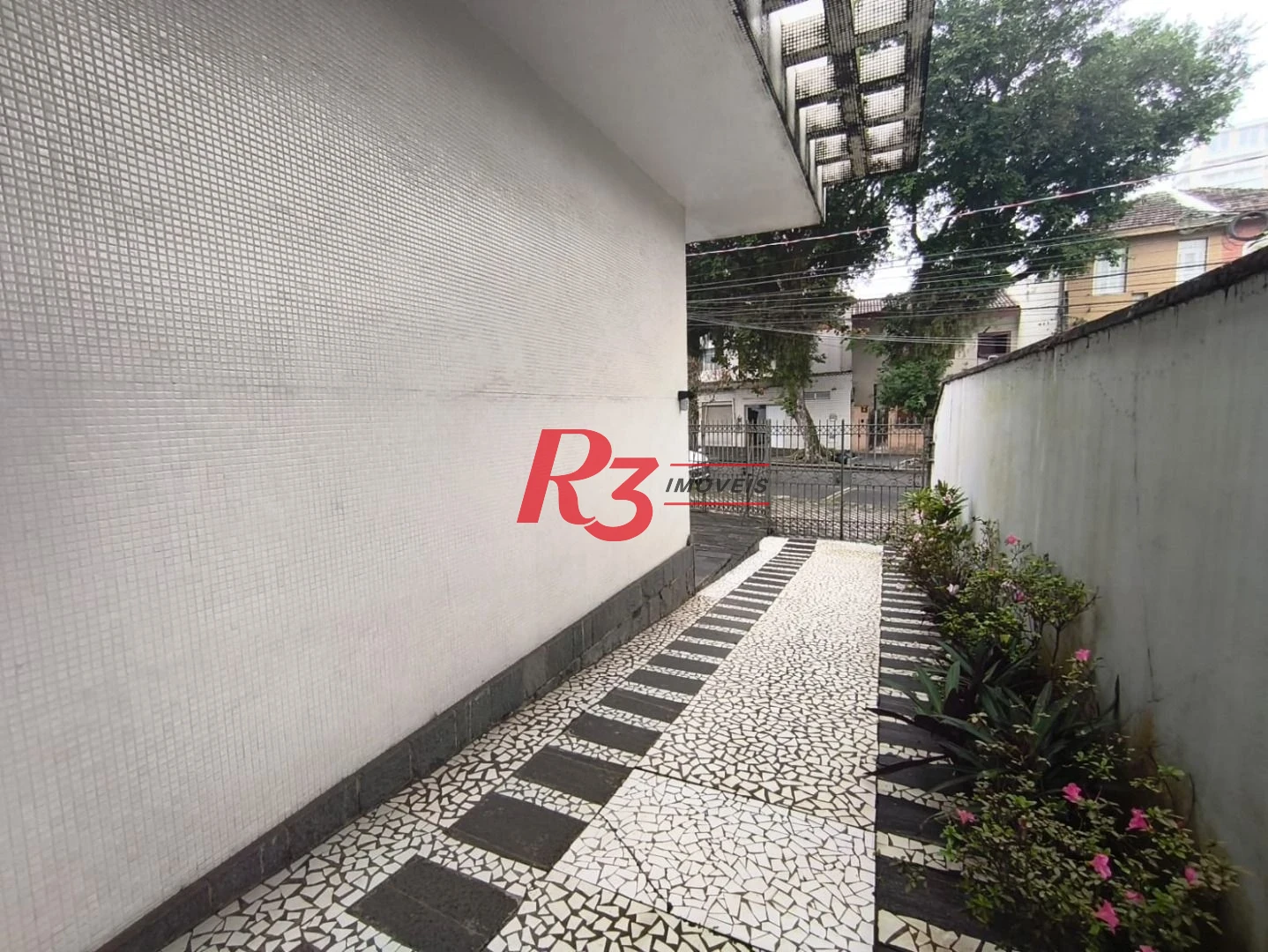 Terreno à venda, 500 m² por R$ 2.250.000,00 - Vila Matias - Santos/SP