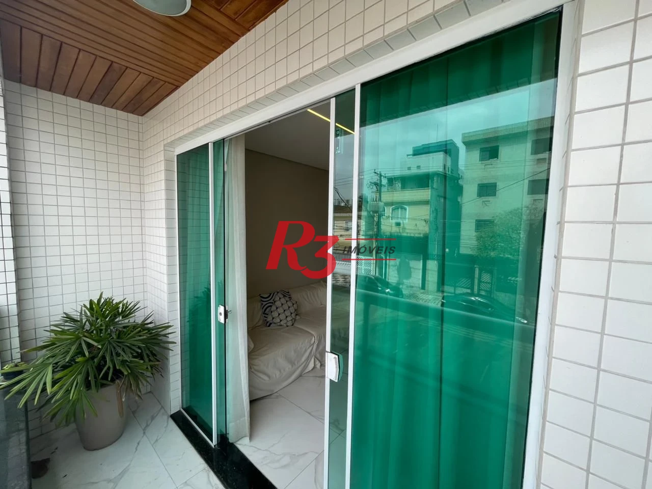 Sobrado, 334 m² - venda por R$ 2.350.000,00 ou aluguel por R$ 18.000,00/mês - Boqueirão - Santos/SP