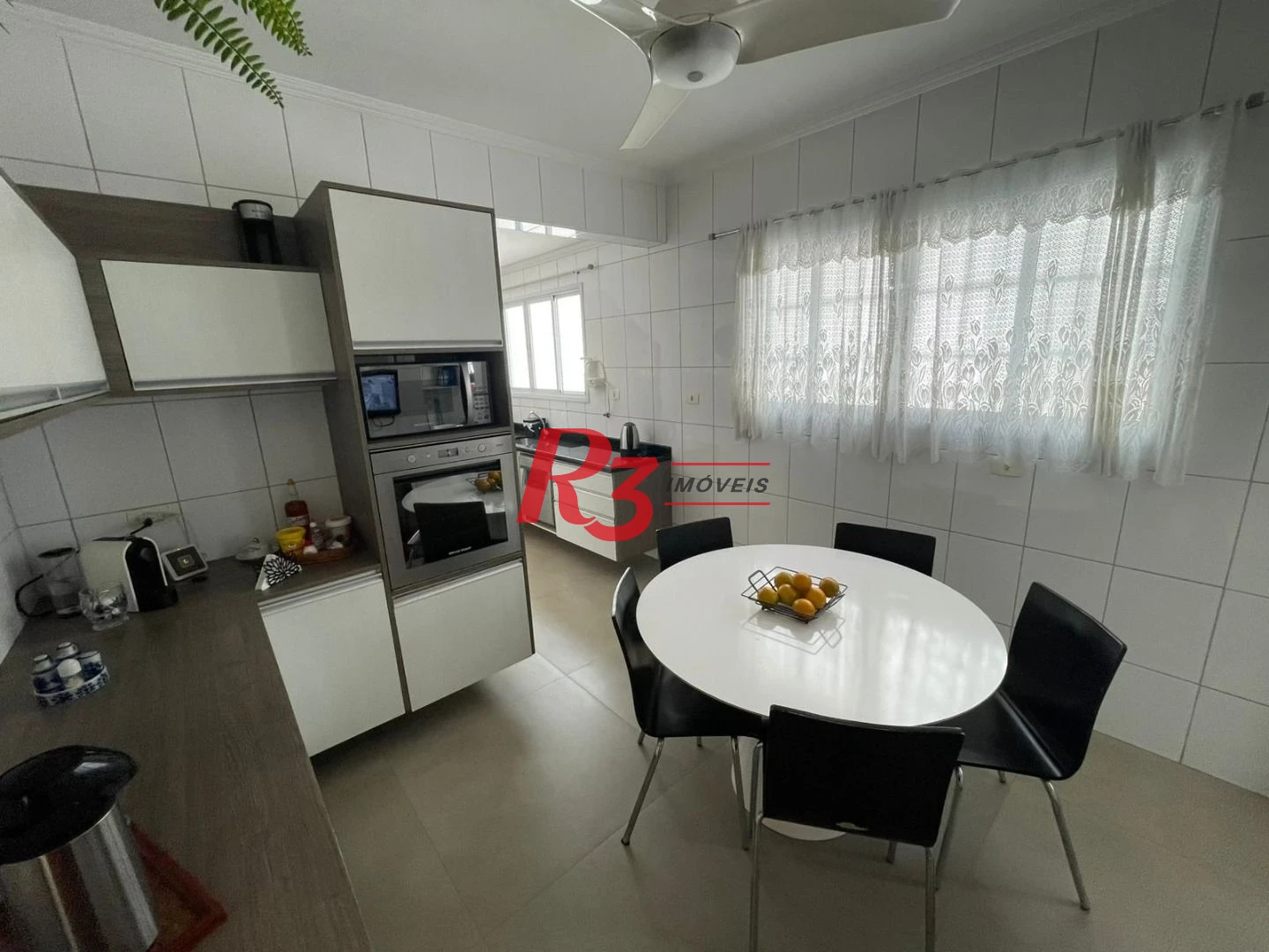 Sobrado, 334 m² - venda por R$ 2.350.000,00 ou aluguel por R$ 18.000,00/mês - Boqueirão - Santos/SP