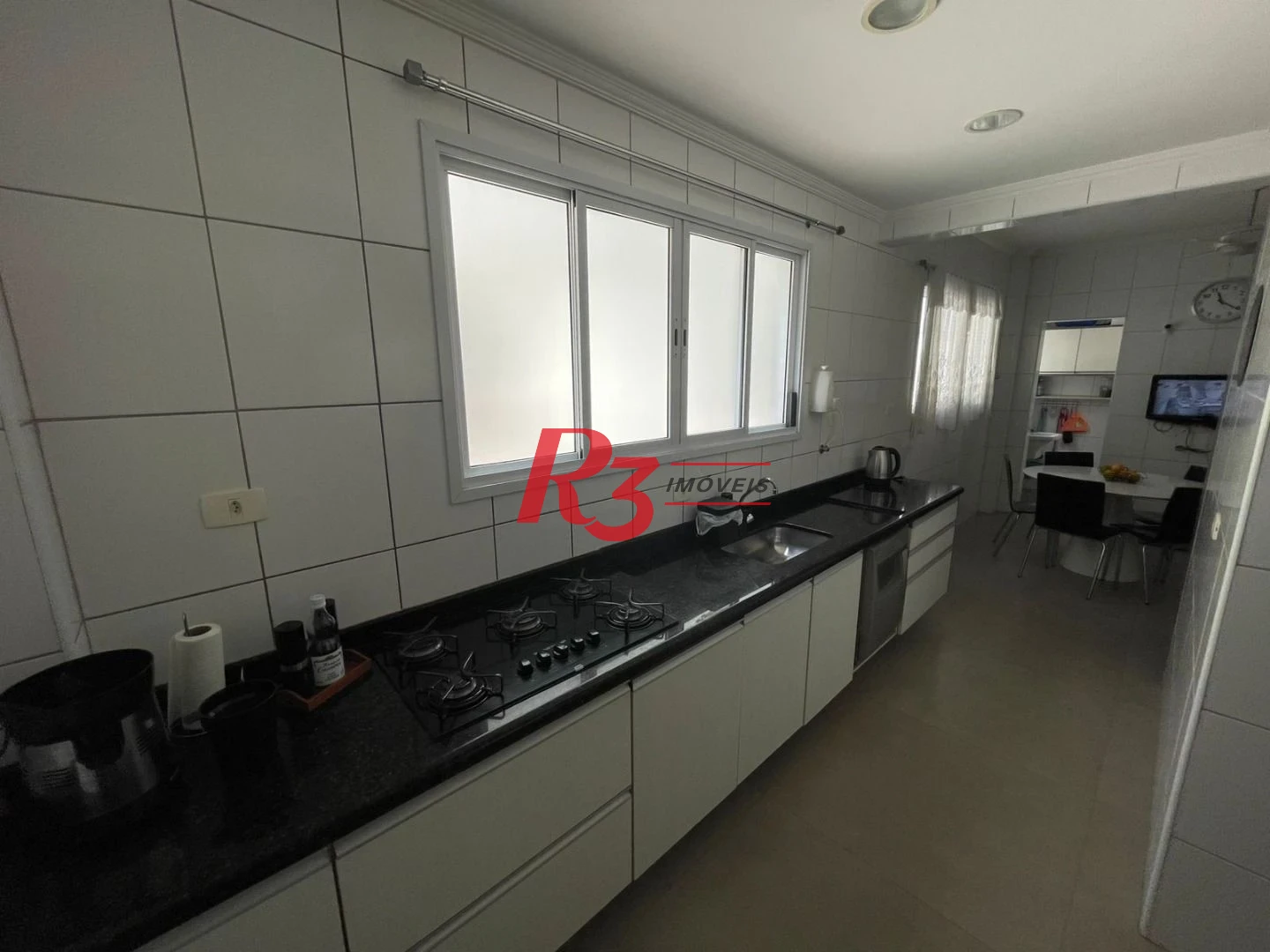 Sobrado, 334 m² - venda por R$ 2.350.000,00 ou aluguel por R$ 18.000,00/mês - Boqueirão - Santos/SP