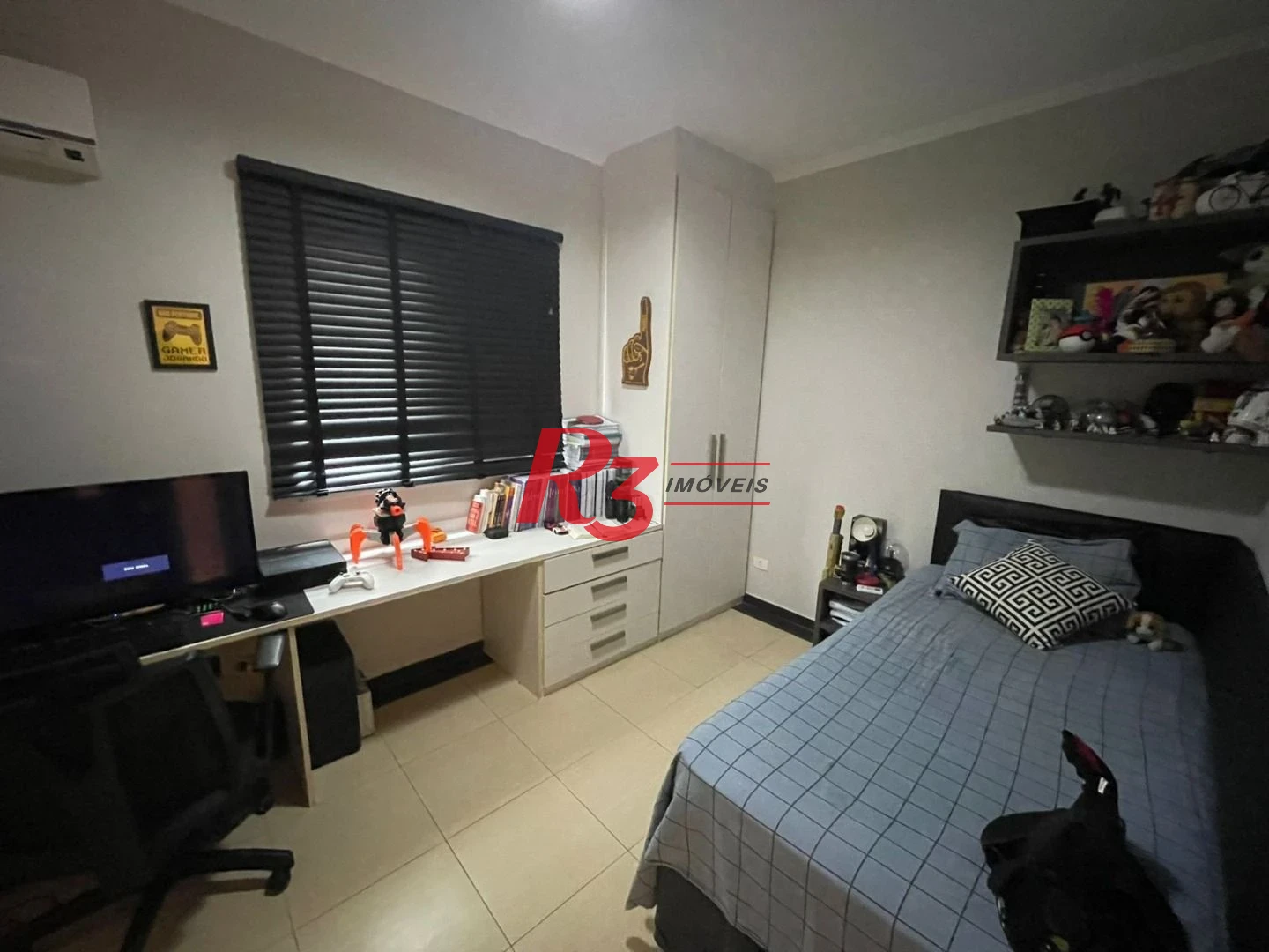 Sobrado, 334 m² - venda por R$ 2.350.000,00 ou aluguel por R$ 18.000,00/mês - Boqueirão - Santos/SP