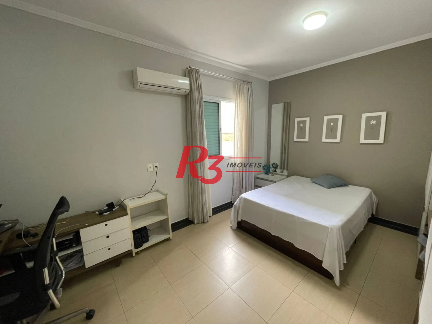 Sobrado, 334 m² - venda por R$ 2.350.000,00 ou aluguel por R$ 18.000,00/mês - Boqueirão - Santos/SP
