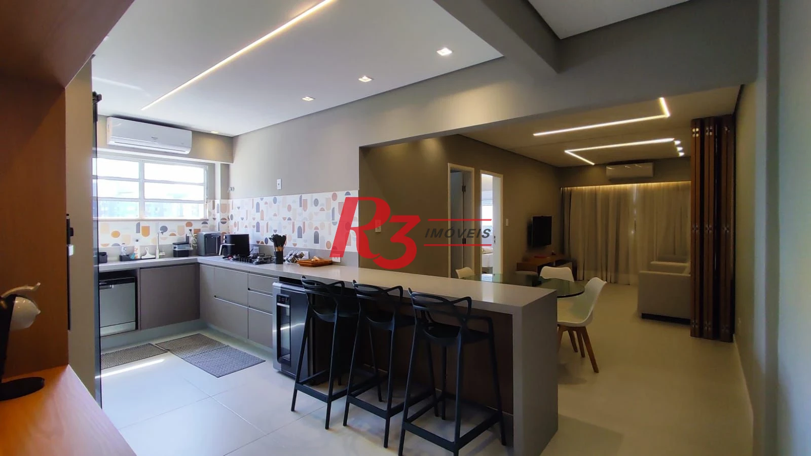 Apartamento com 1 dormitório à venda, 73 m² por R$ 600.000,00 - José Menino - Santos/SP