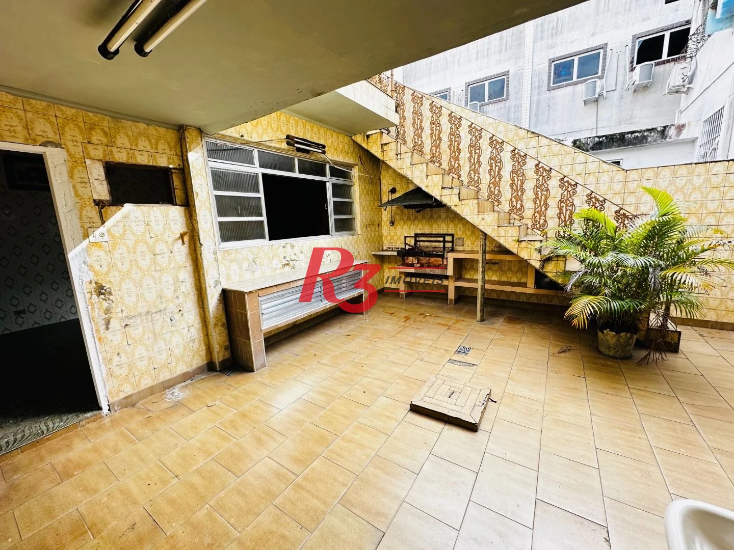 Sobrado com 3 dormitórios à venda, 248 m² por R$ 1.200.000,00 - Vila Belmiro - Santos/SP