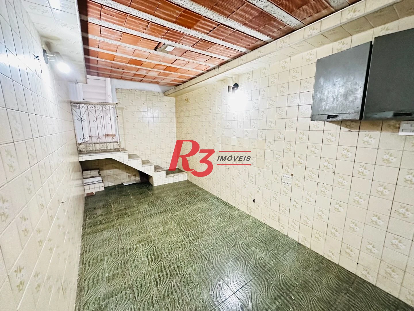 Sobrado com 3 dormitórios à venda, 248 m² por R$ 1.200.000,00 - Vila Belmiro - Santos/SP