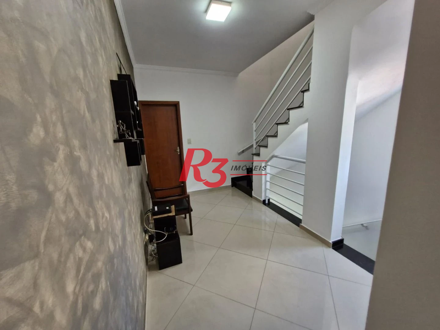 Casa com 4 dormitórios à venda, 231 m² por R$ 1.490.000,00 - Marapé - Santos/SP