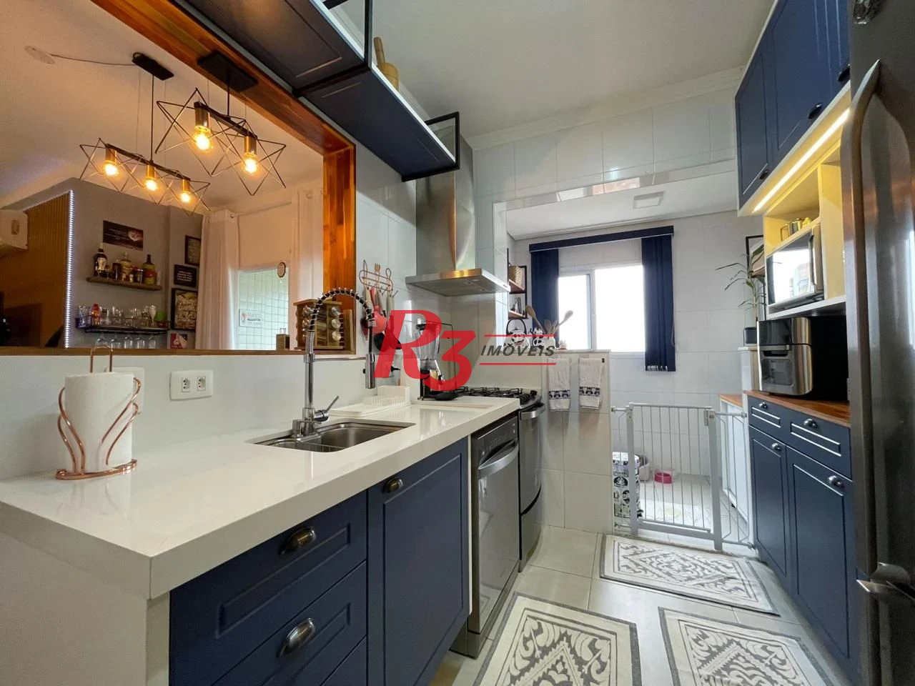 Apartamento com 3 dormitórios à venda, 92 m² por R$ 810.000,00 - Itararé - São Vicente/SP