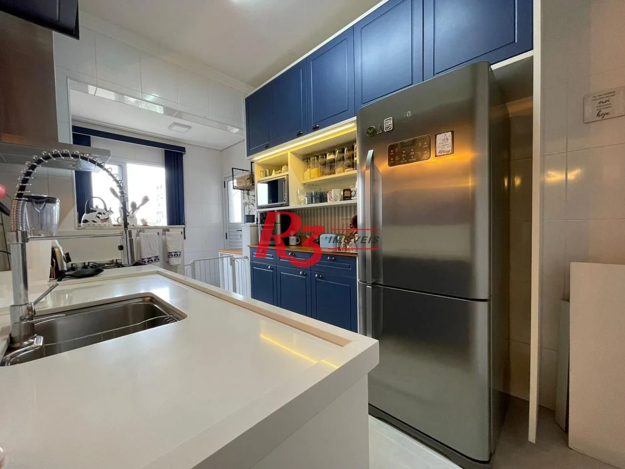 Apartamento com 3 dormitórios à venda, 92 m² por R$ 810.000,00 - Itararé - São Vicente/SP