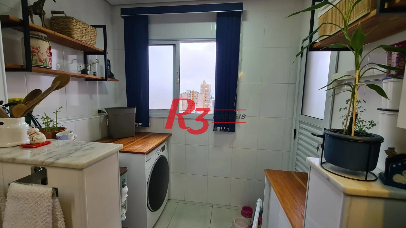 Apartamento com 3 dormitórios à venda, 92 m² por R$ 810.000,00 - Itararé - São Vicente/SP