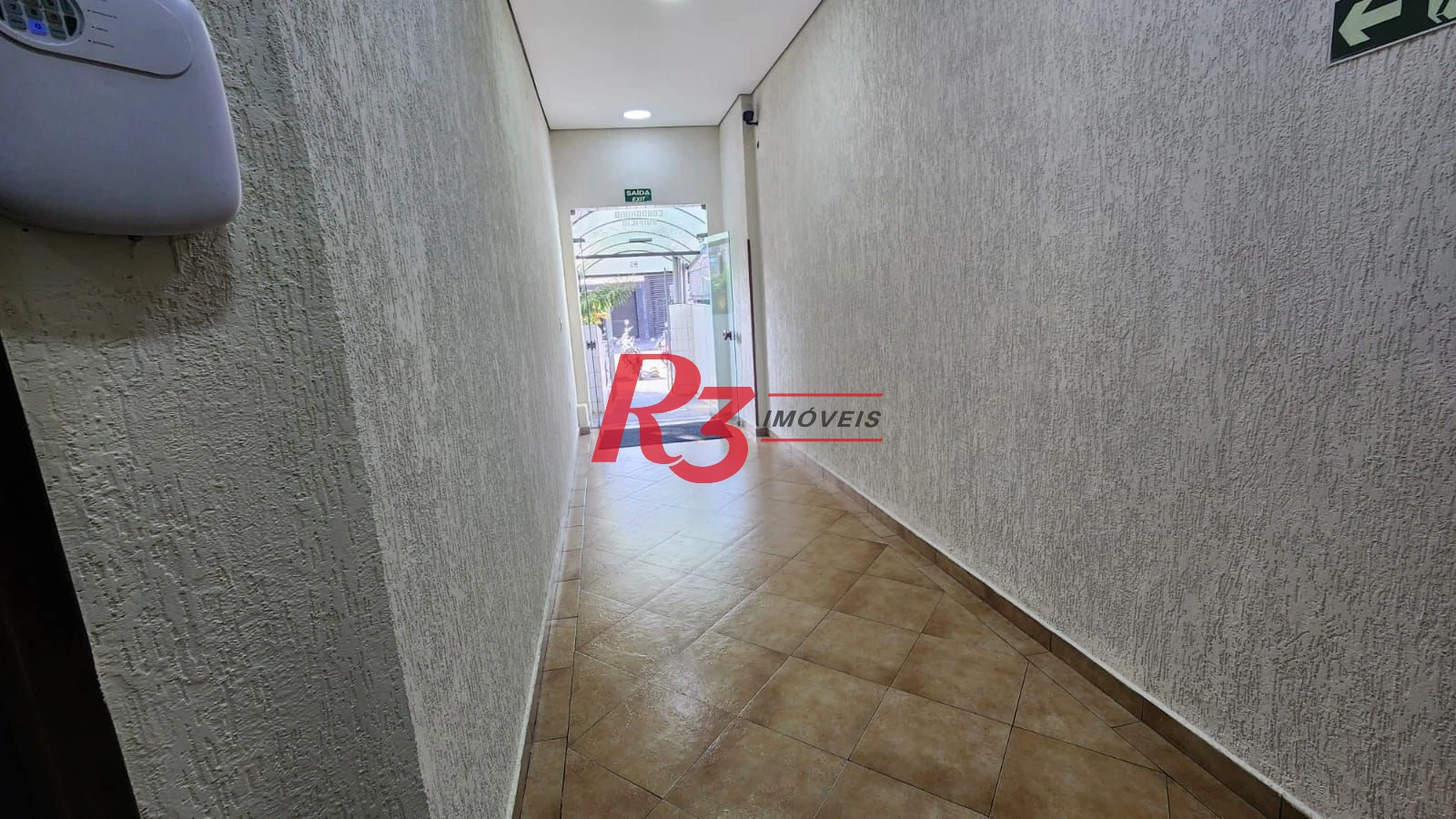 Sala à venda, 45 m² por R$ 300.000,00 - Encruzilhada - Santos/SP
