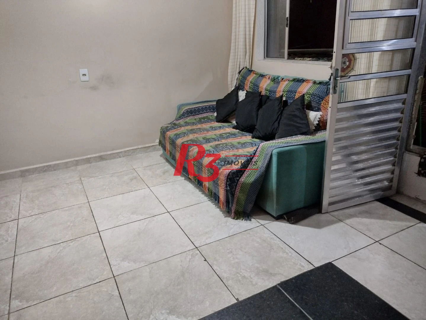 Casa à venda, 200 m² por R$ 455.000,00 - Chico de Paula - Santos/SP