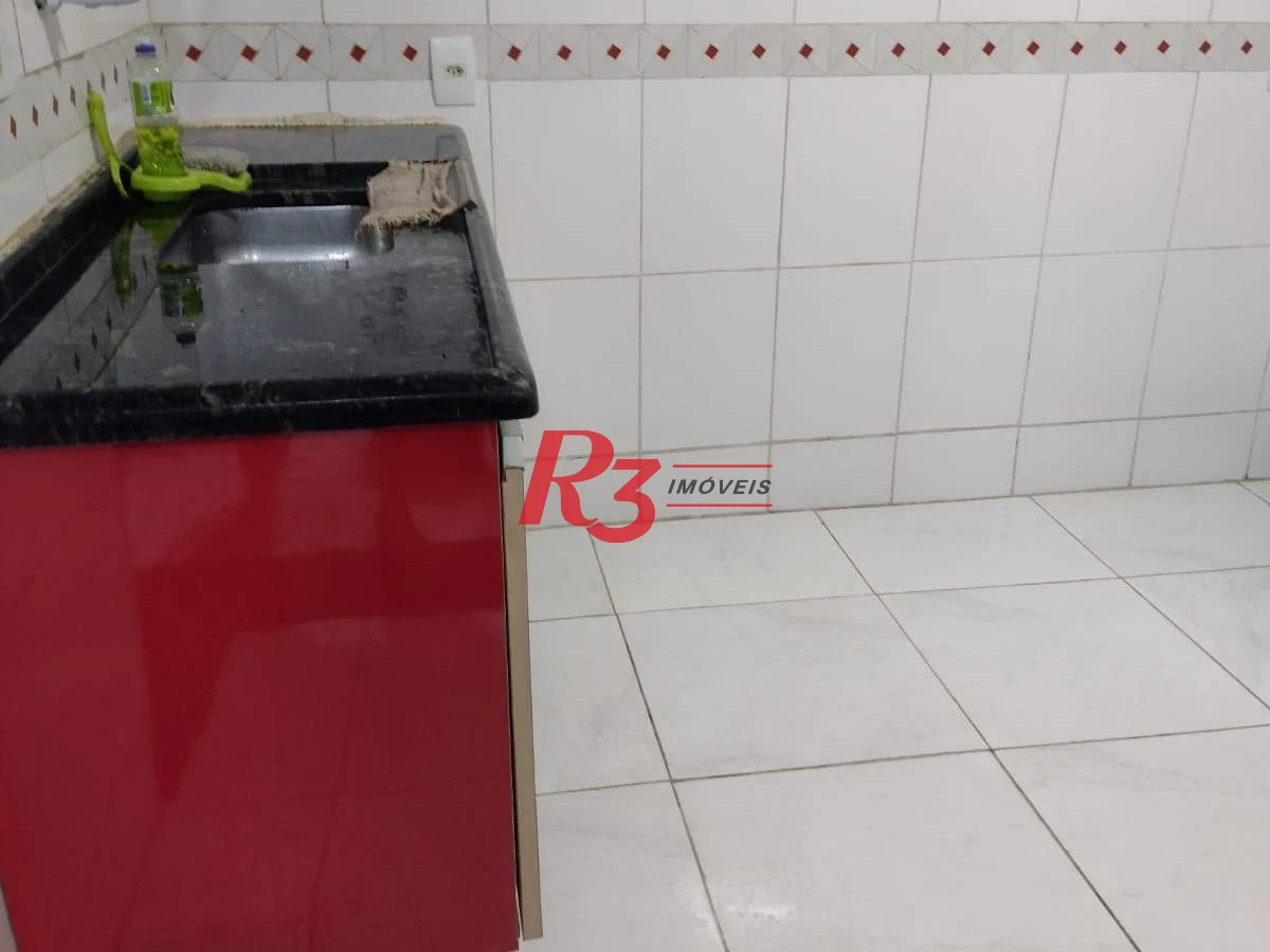 Casa à venda, 200 m² por R$ 455.000,00 - Chico de Paula - Santos/SP