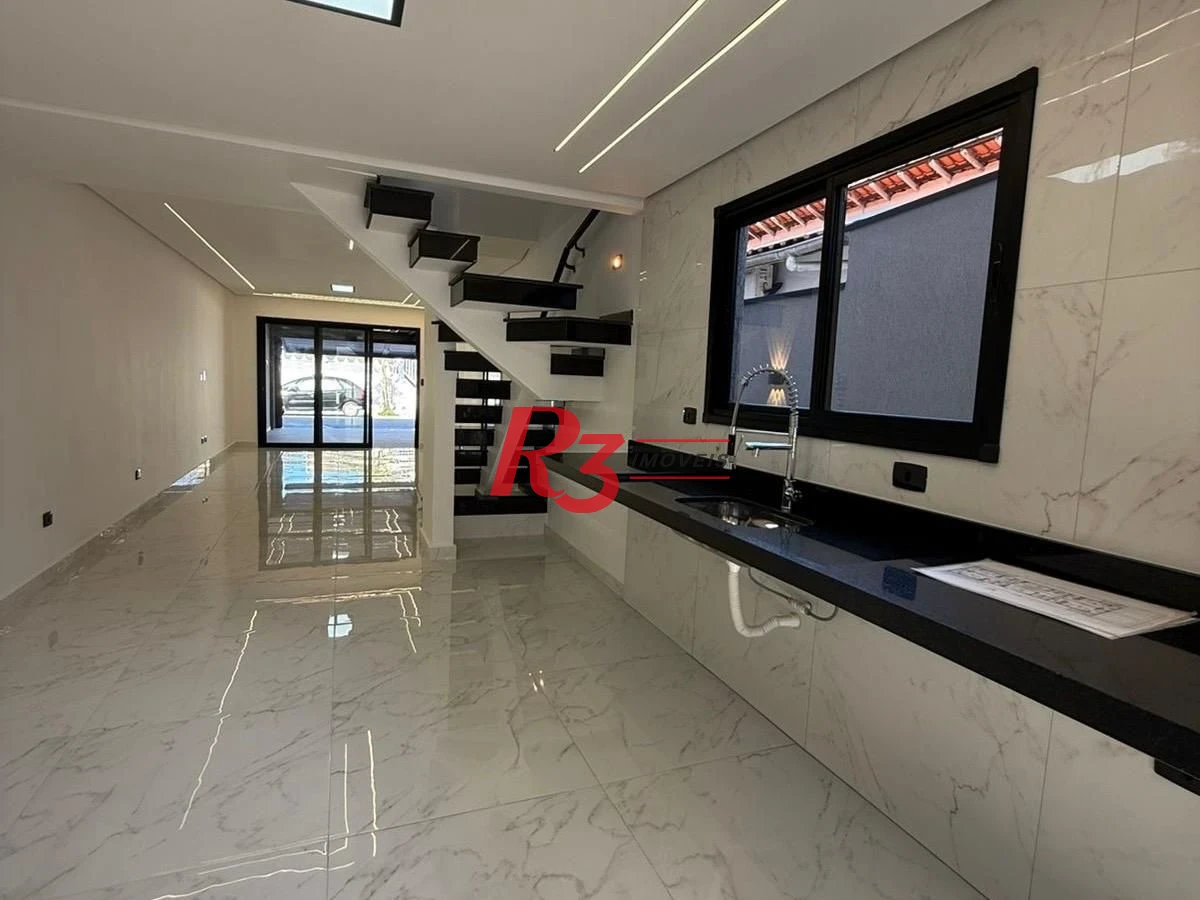 Casa à venda, 204 m² por R$ 1.800.000,00 - Boqueirão - Praia Grande/SP