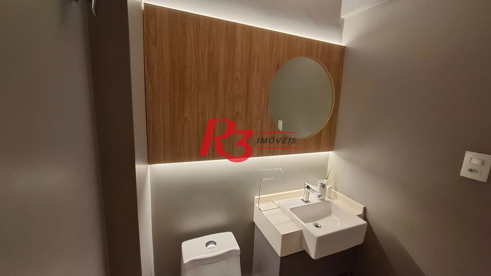 Apartamento com 3 dormitórios à venda, 108 m² por R$ 862.000,00 - Embaré - Santos/SP