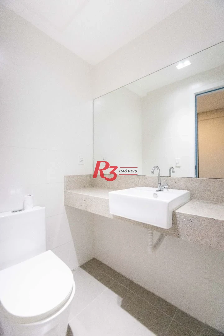 Apartamento com 2 dormitórios à venda, 68 m² por R$ 670.000,00 - Marapé - Santos/SP