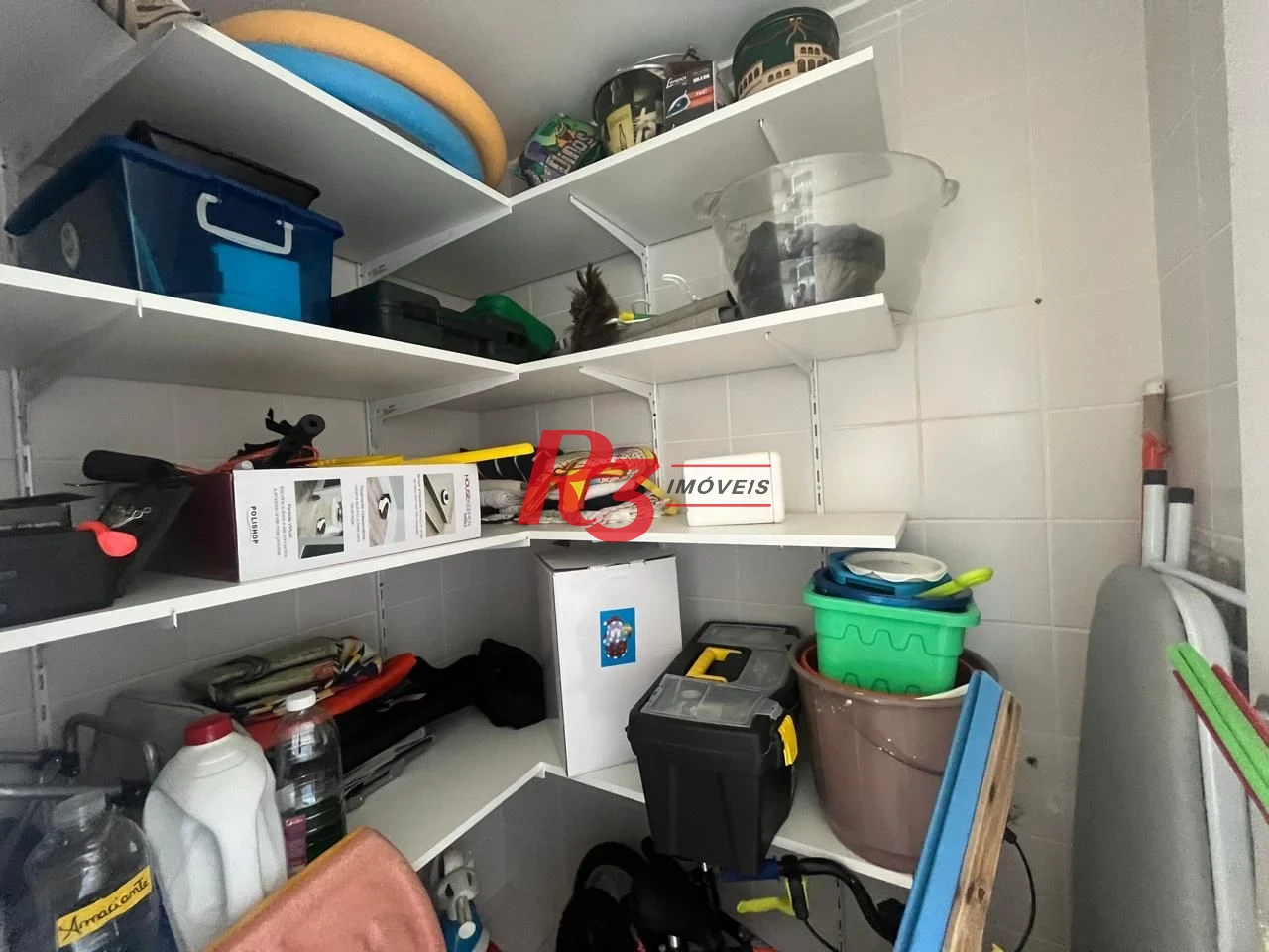 Apartamento com 3 dormitórios à venda, 98 m² por R$ 740.000,00 - Vila Santo Antônio - Guarujá/SP