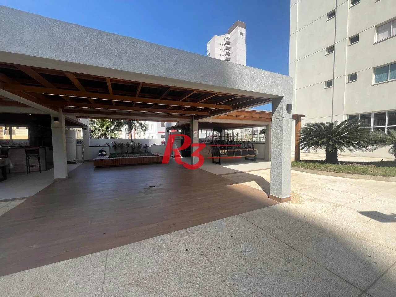 Apartamento com 3 dormitórios à venda, 98 m² por R$ 740.000,00 - Vila Santo Antônio - Guarujá/SP