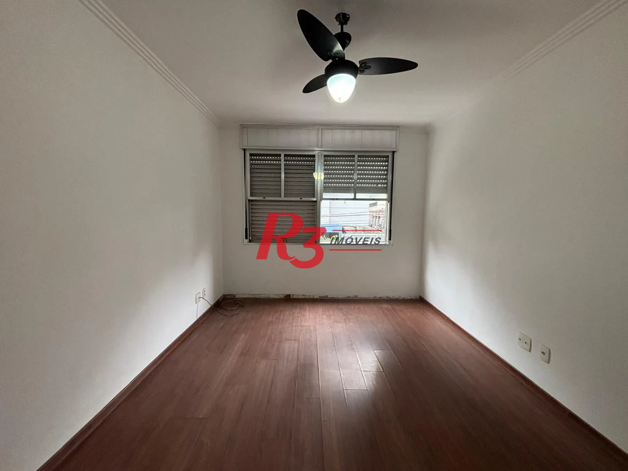 Apartamento com 2 dormitórios à venda, 90 m² por R$ 600.000,00 - Gonzaga - Santos/SP