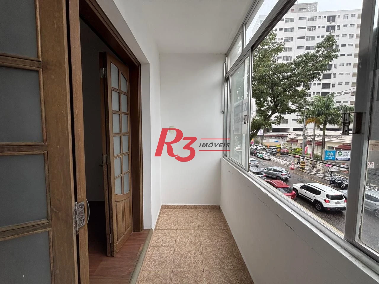 Apartamento com 2 dormitórios à venda, 90 m² por R$ 600.000,00 - Gonzaga - Santos/SP