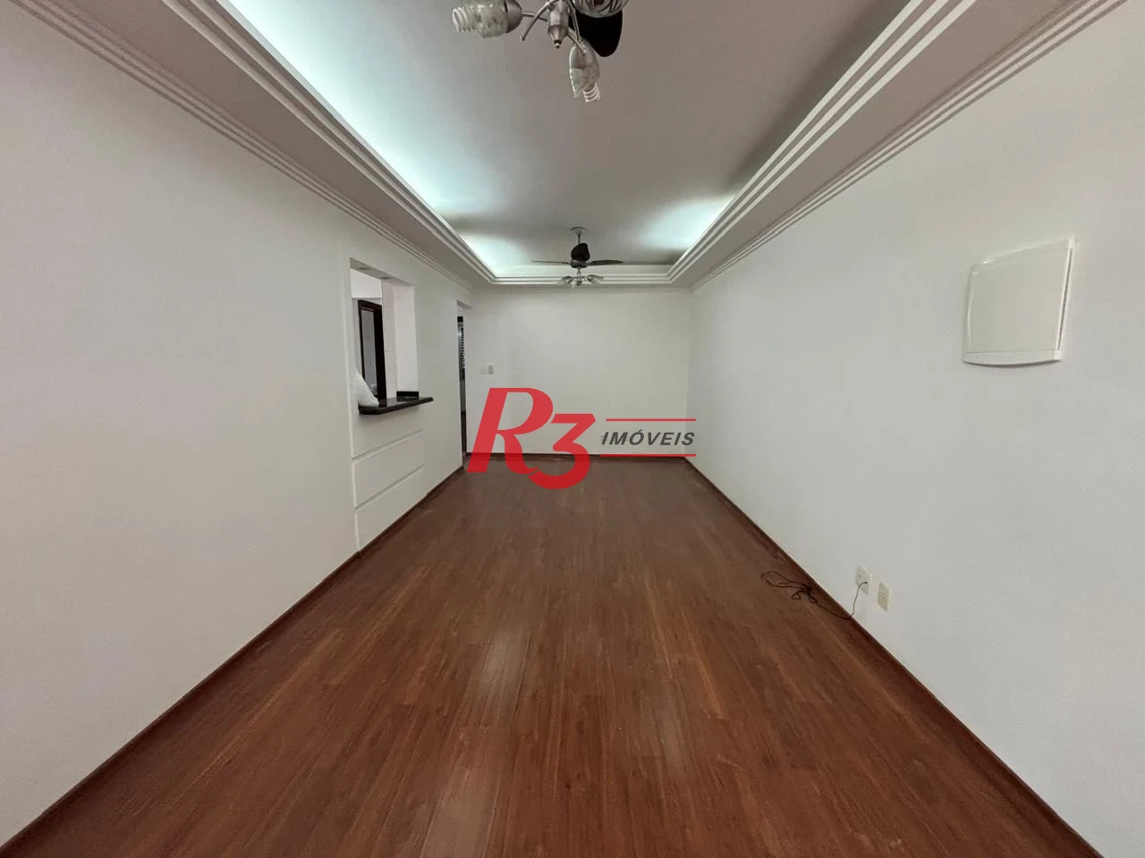 Apartamento com 2 dormitórios à venda, 90 m² por R$ 600.000,00 - Gonzaga - Santos/SP