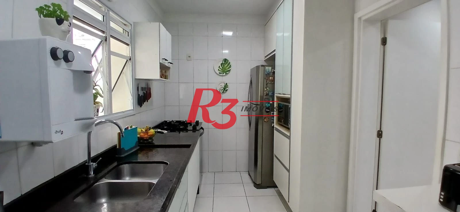 Apartamento com 3 dormitórios à venda, 150 m² por R$ 1.280.000,00 - Marapé - Santos/SP