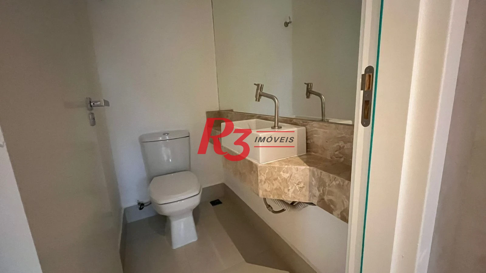 Apartamento com 1 dormitório à venda, 50 m² por R$ 850.000,00 - Boqueirão - Santos/SP