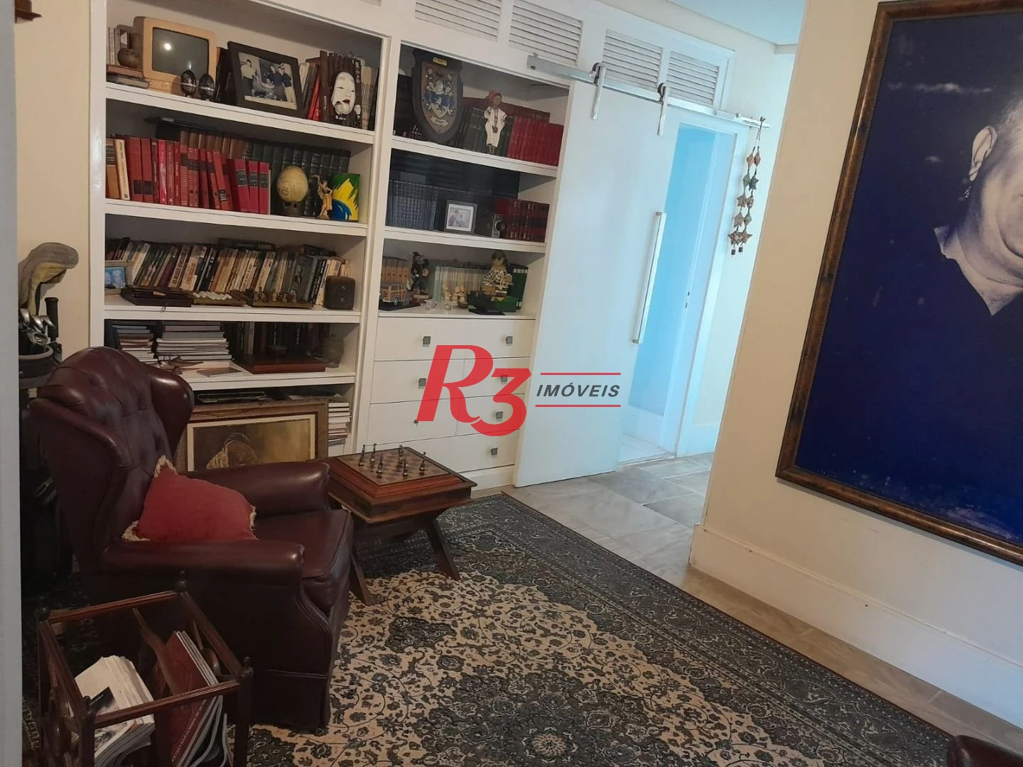 Apartamento com 4 dormitórios à venda, 376 m² por R$ 1.500.000,00 - Praia das Pitangueiras Beira Mar - Guarujá/SP