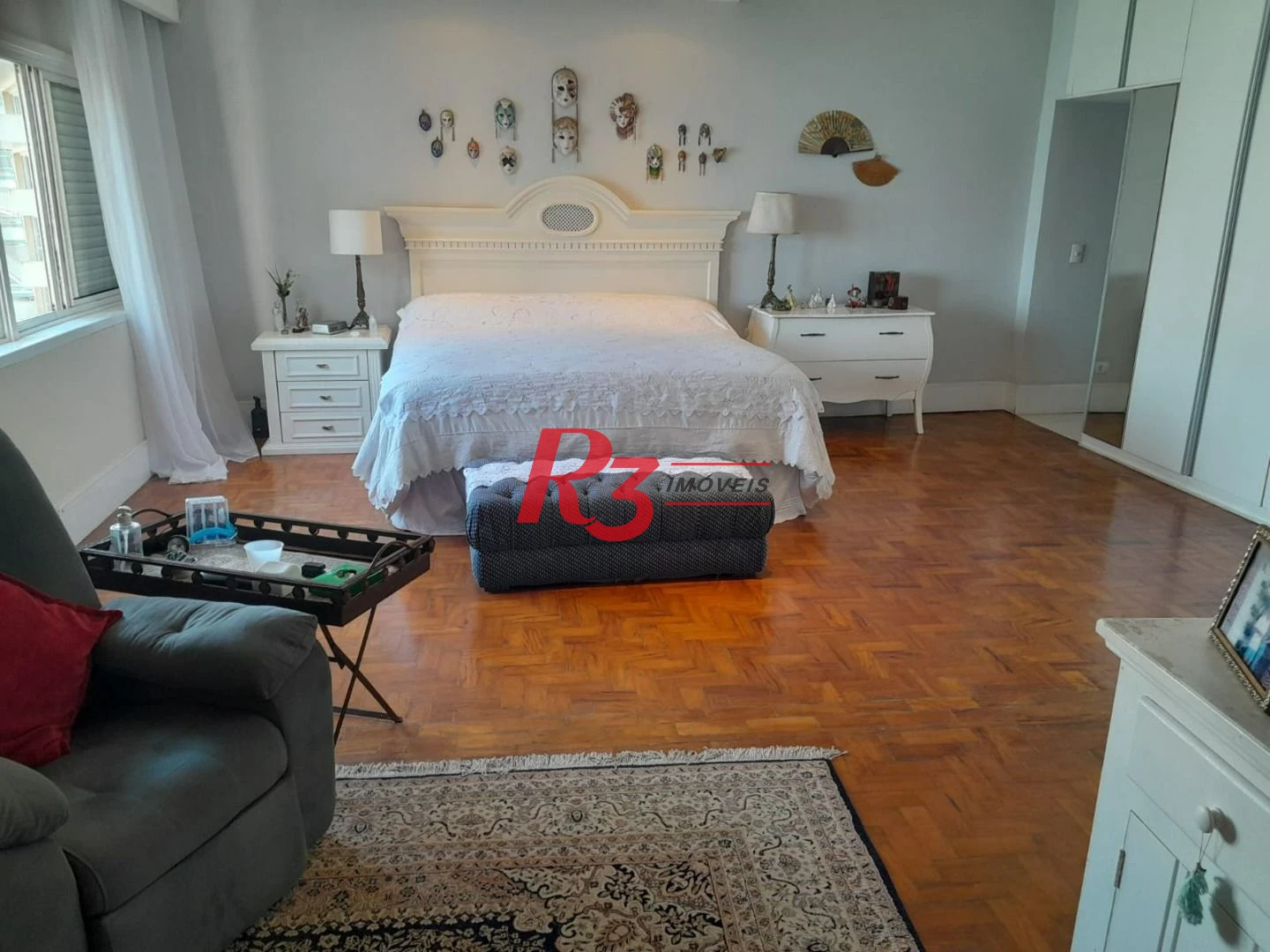 Apartamento com 4 dormitórios à venda, 376 m² por R$ 1.500.000,00 - Praia das Pitangueiras Beira Mar - Guarujá/SP