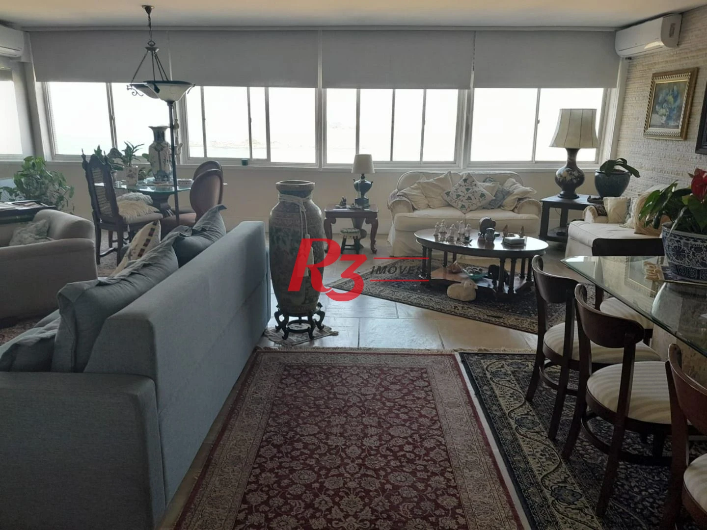Apartamento com 4 dormitórios à venda, 376 m² por R$ 1.500.000,00 - Praia das Pitangueiras Beira Mar - Guarujá/SP