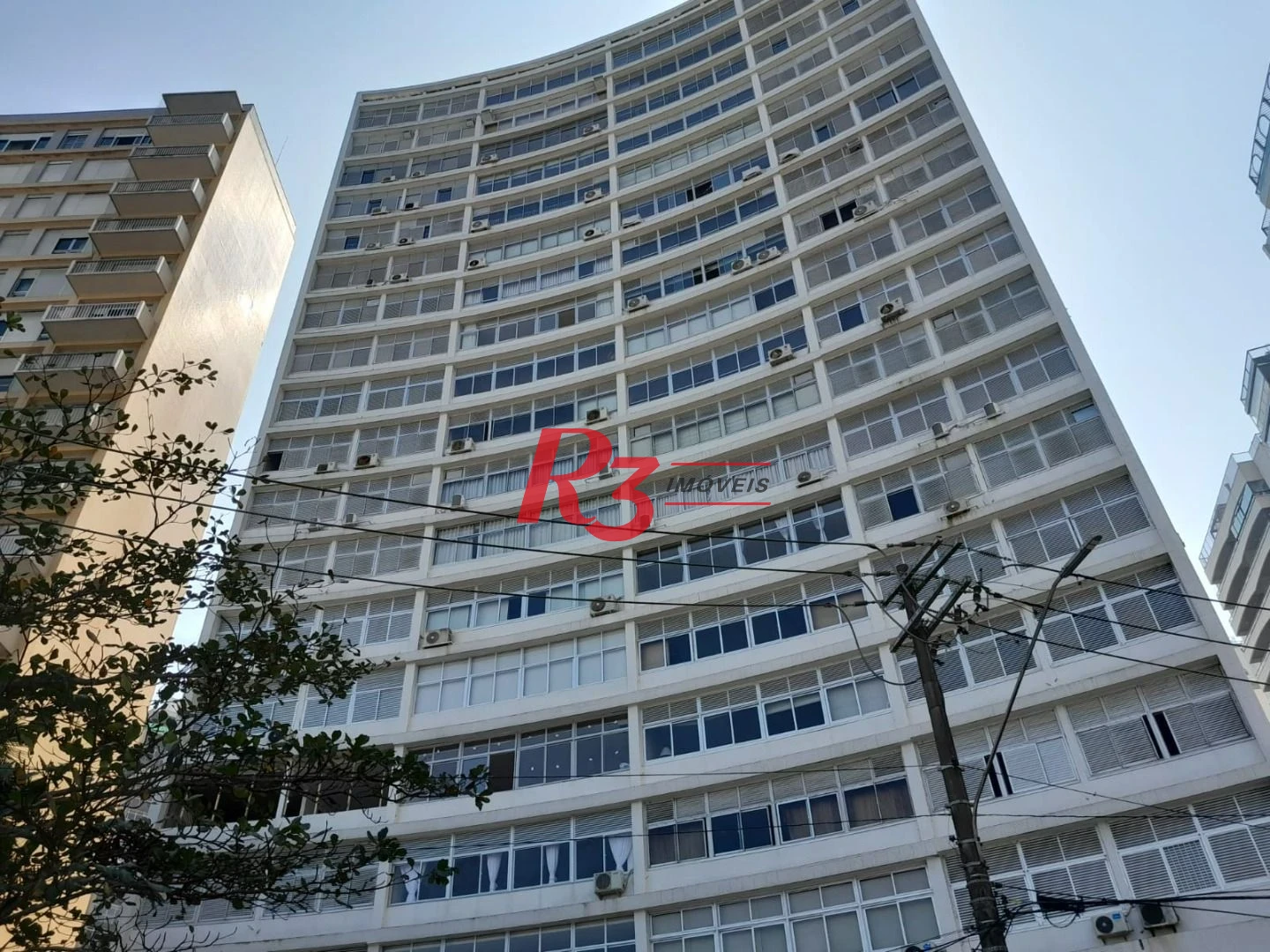 Apartamento com 4 dormitórios à venda, 376 m² por R$ 1.500.000,00 - Praia das Pitangueiras Beira Mar - Guarujá/SP