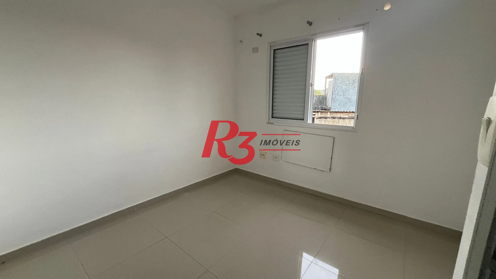 Village à venda, 100 m² por R$ 535.000,00 - Estuário - Santos/SP