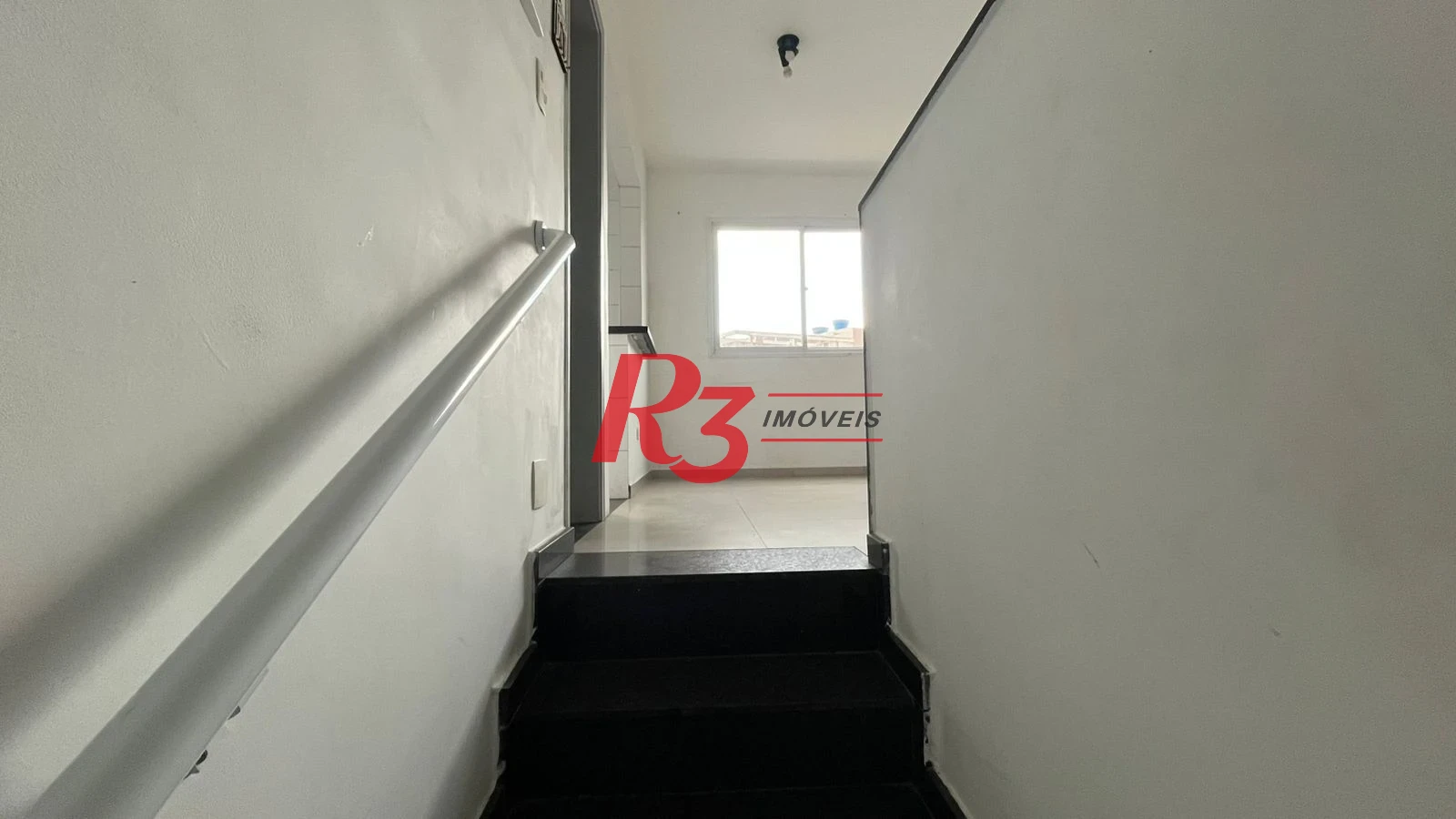 Village à venda, 100 m² por R$ 535.000,00 - Estuário - Santos/SP