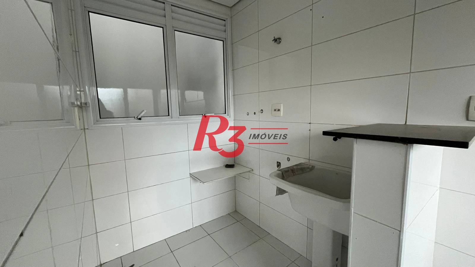 Village à venda, 100 m² por R$ 535.000,00 - Estuário - Santos/SP
