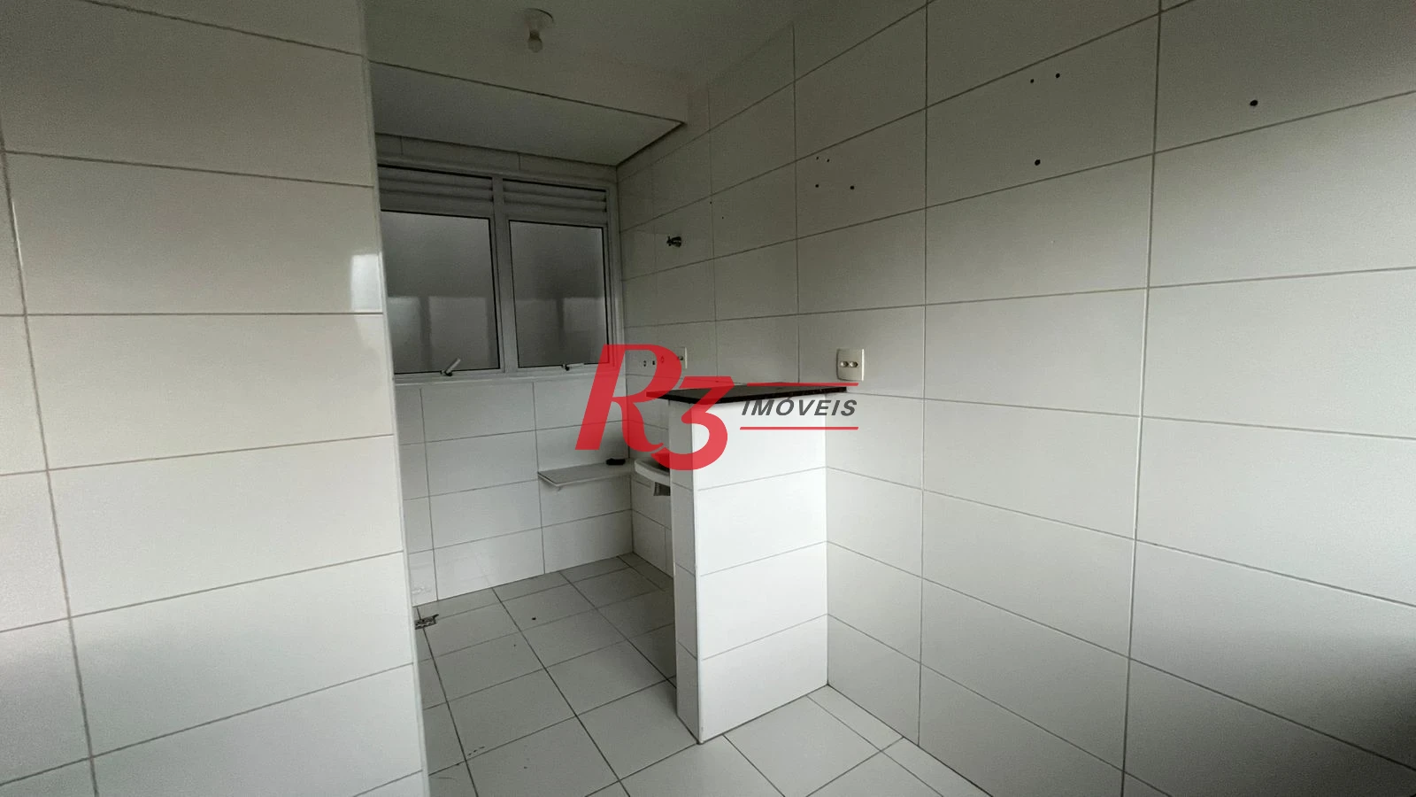 Village à venda, 100 m² por R$ 535.000,00 - Estuário - Santos/SP
