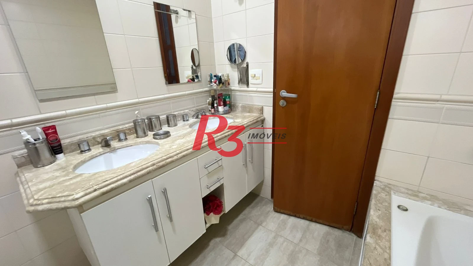 Apartamento à venda, 158 m² por R$ 1.800.000,00 - Boqueirão - Santos/SP