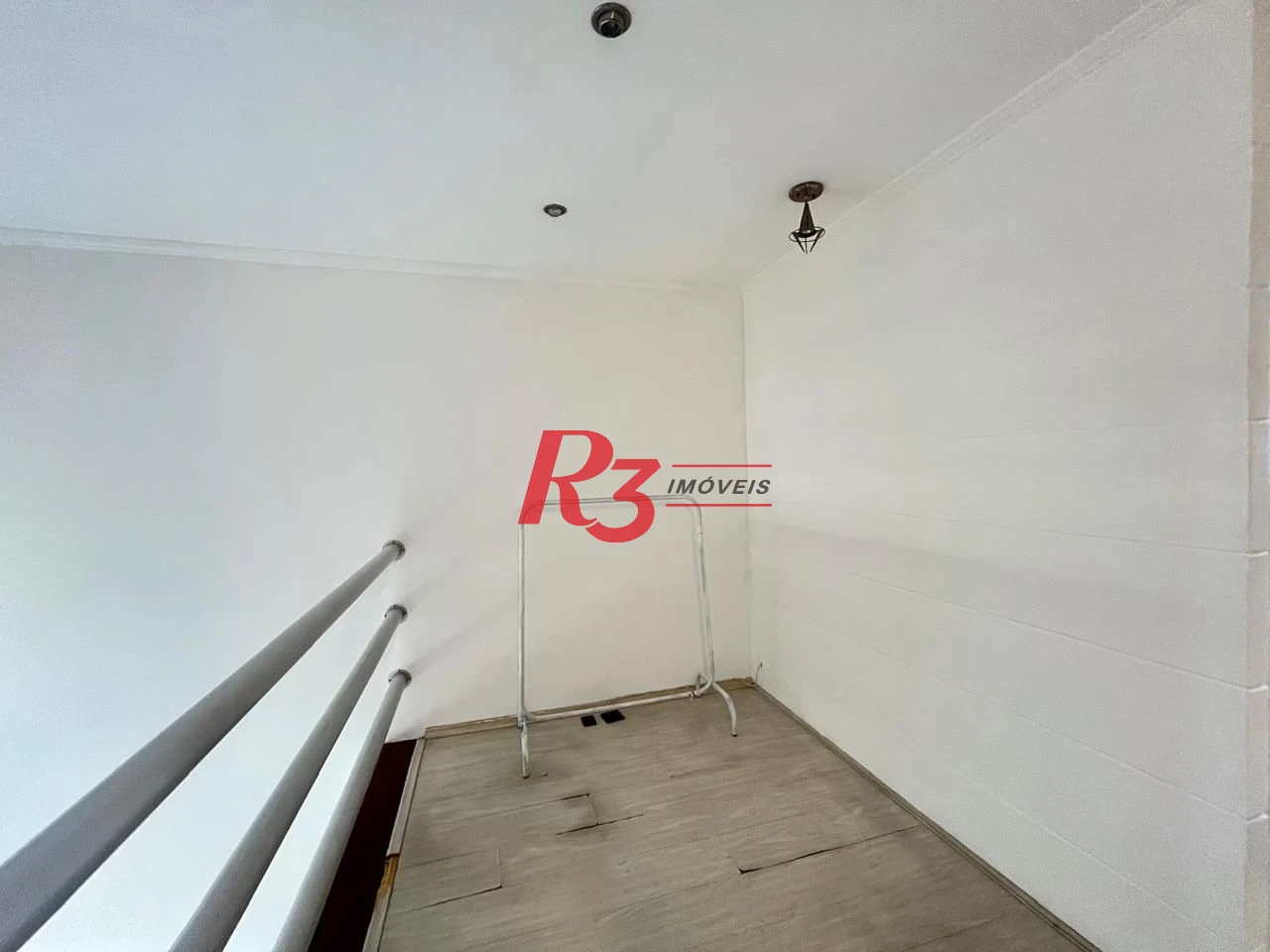 Apartamento Duplex à venda, 69 m² por R$ 550.000,00 - Gonzaga - Santos/SP