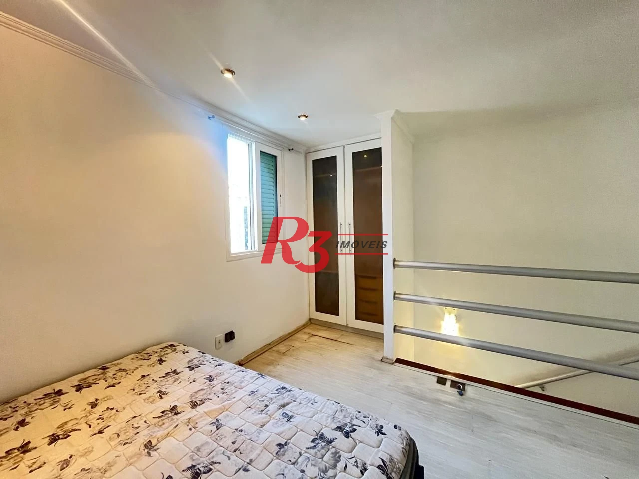 Apartamento Duplex à venda, 69 m² por R$ 550.000,00 - Gonzaga - Santos/SP