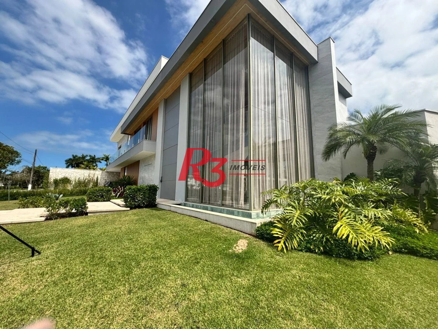 Casa à venda, 900 m² por R$ 21.990.000,00 - Acapulco - Guarujá/SP