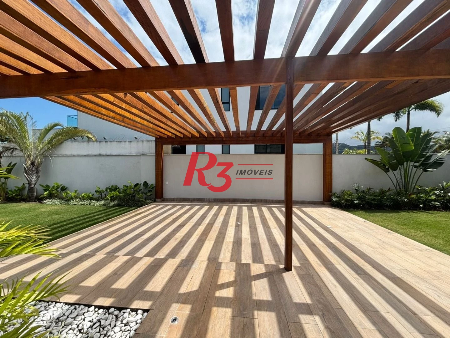 Casa à venda, 900 m² por R$ 21.990.000,00 - Acapulco - Guarujá/SP
