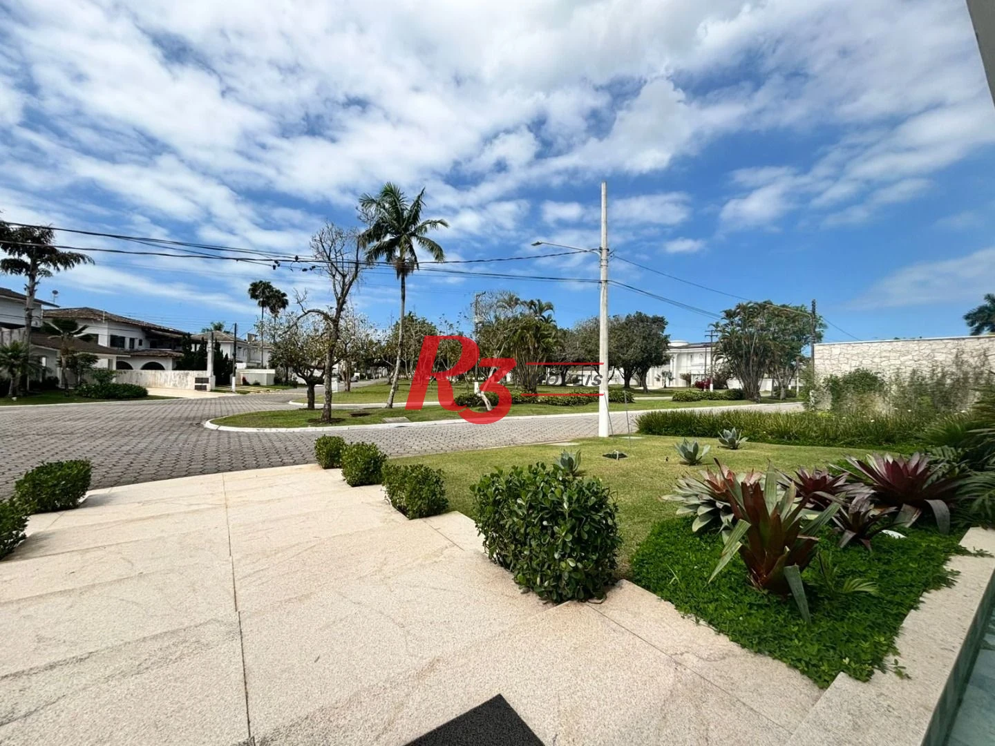 Casa à venda, 900 m² por R$ 21.990.000,00 - Acapulco - Guarujá/SP