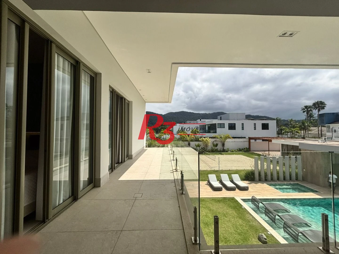 Casa à venda, 900 m² por R$ 21.990.000,00 - Acapulco - Guarujá/SP