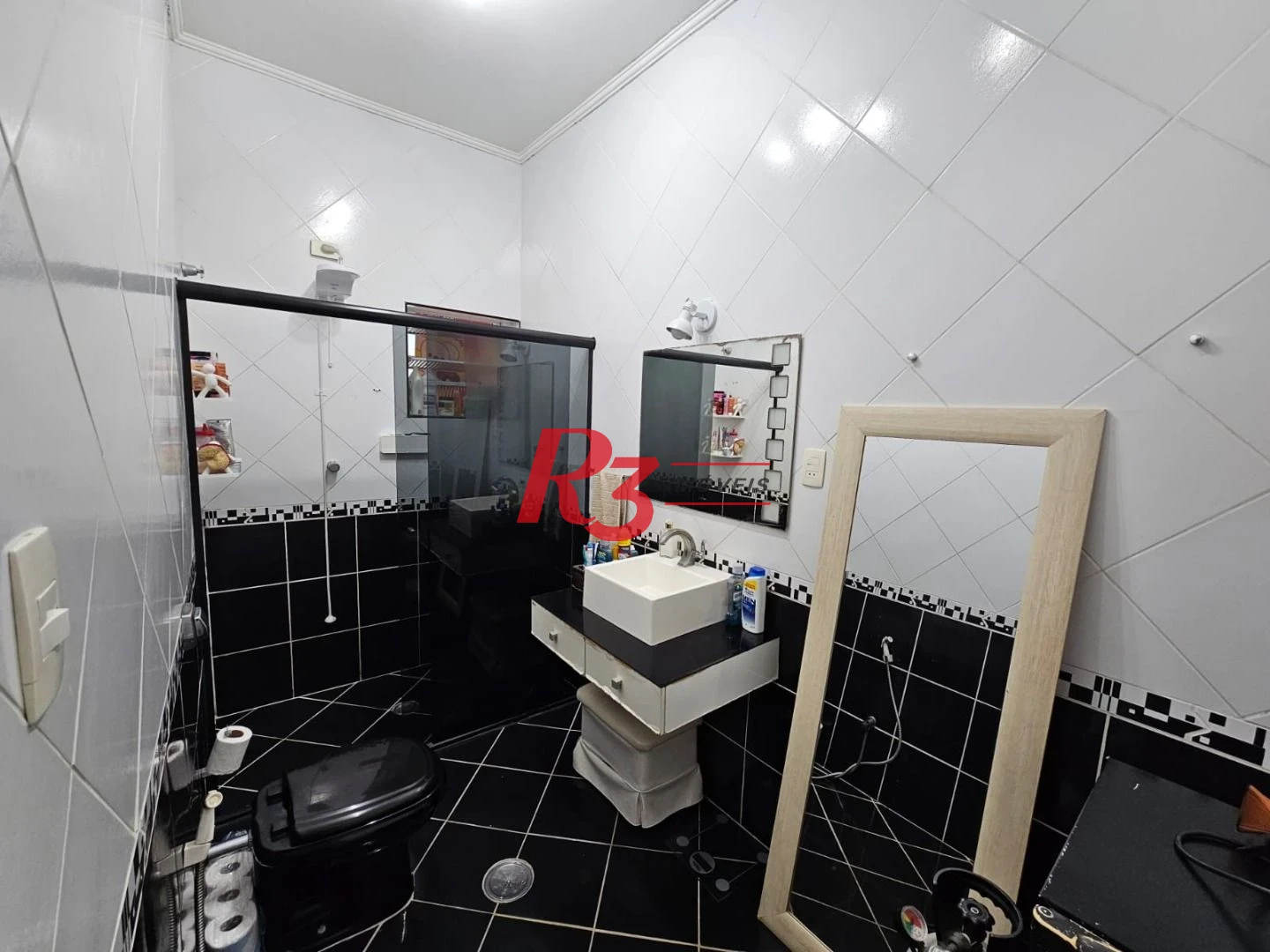 Apartamento com 3 dormitórios à venda, 105 m² por R$ 599.000,00 - Marapé - Santos/SP
