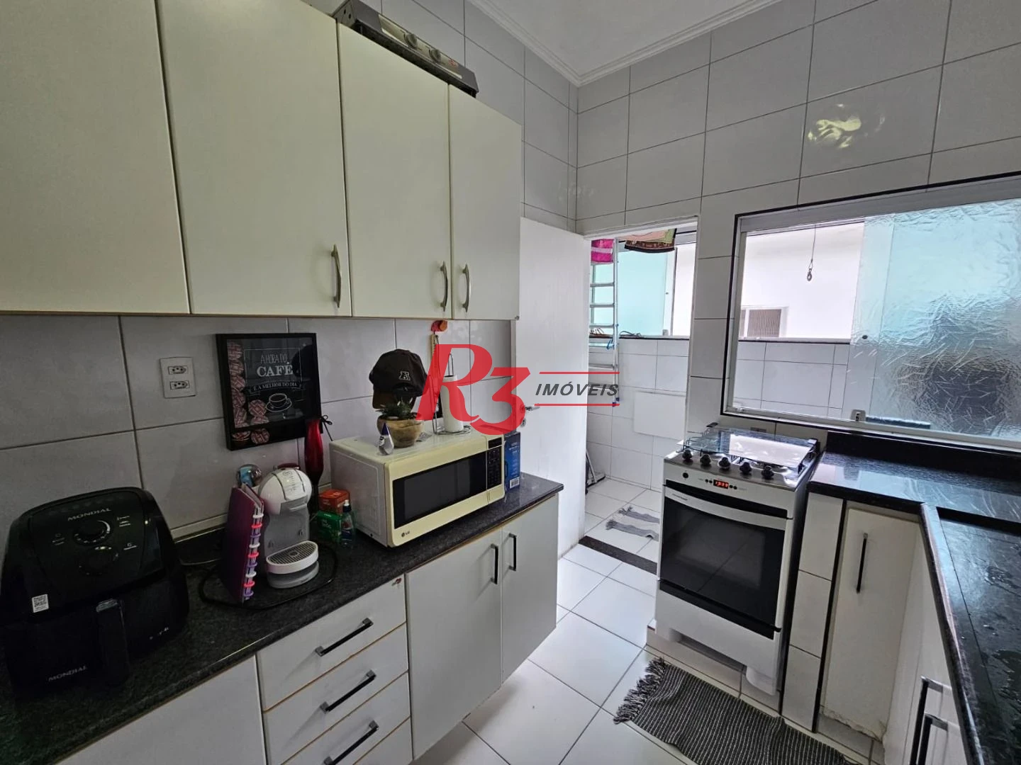 Apartamento com 3 dormitórios à venda, 105 m² por R$ 599.000,00 - Marapé - Santos/SP