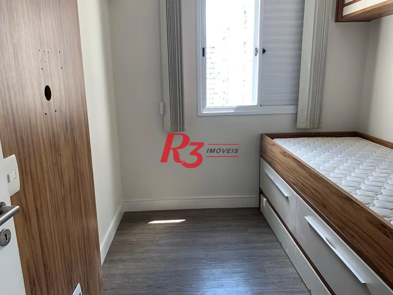 Apartamento com 3 dormitórios para alugar, 84 m² por R$ 5.590,00/mês - Marapé - Santos/SP
